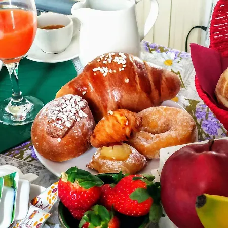 La Casa Del Sole A Mergellina Bed & Breakfast