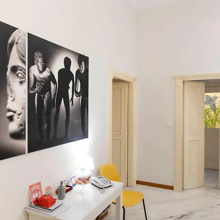 Bed & Breakfast La Casa Del Sole A Mergellina 4*