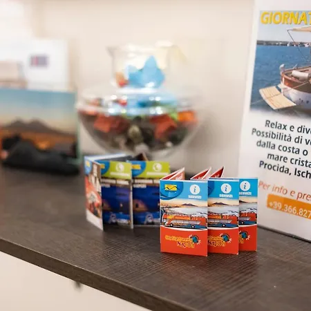 La Casa Del Sole A Mergellina 4* Napels