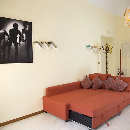 Bed & Breakfast La Casa Del Sole A Mergellina Napels