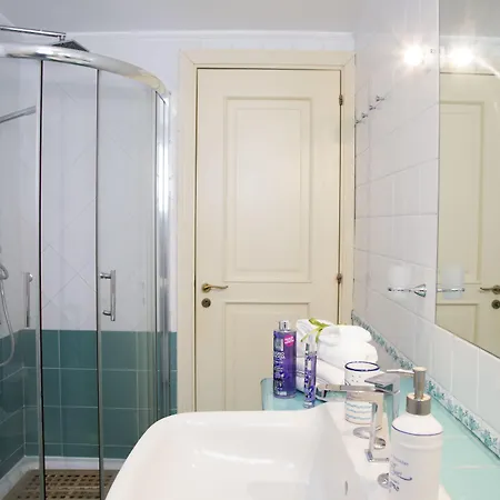 Bed & Breakfast La Casa Del Sole A Mergellina