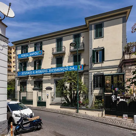 La Casa Del Sole A Mergellina Bed & Breakfast 4*