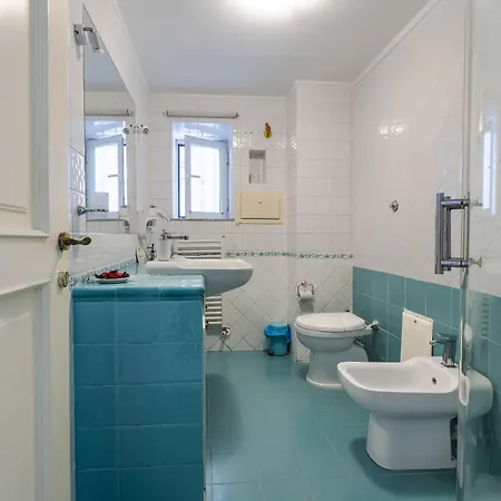 La Casa Del Sole A Mergellina Nocleg ze śniadaniem Neapol